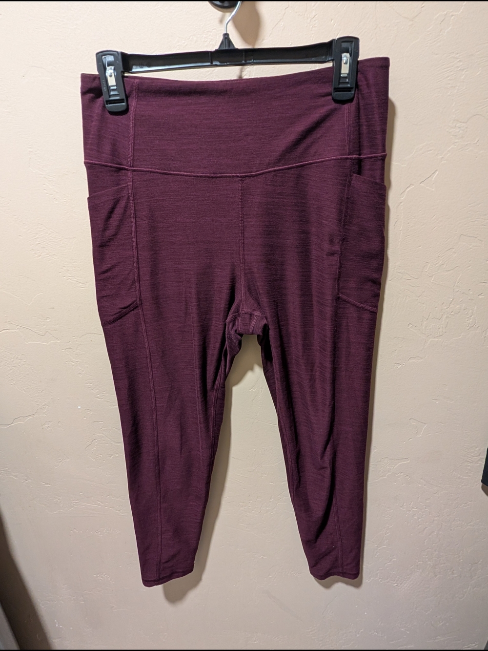 Victoria's Secret Burgendy/Plum Heathered High-Waist Leggings w/ Side Pockets 12